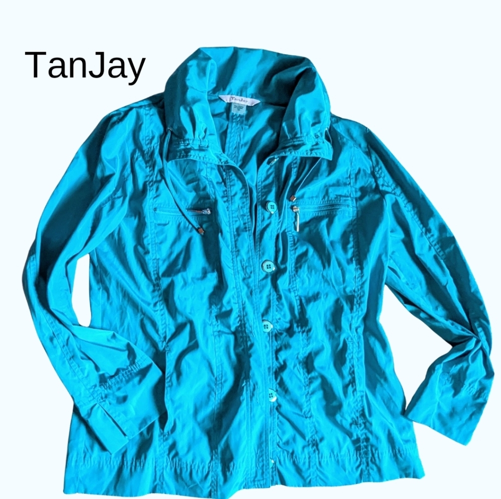 Size 10 TanJay EUC lightweight pale teal blue button up jacket